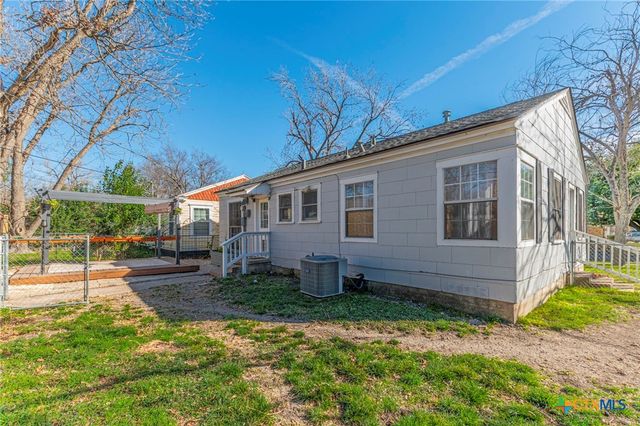 1418 S 3rd Street, Temple, TX 76504