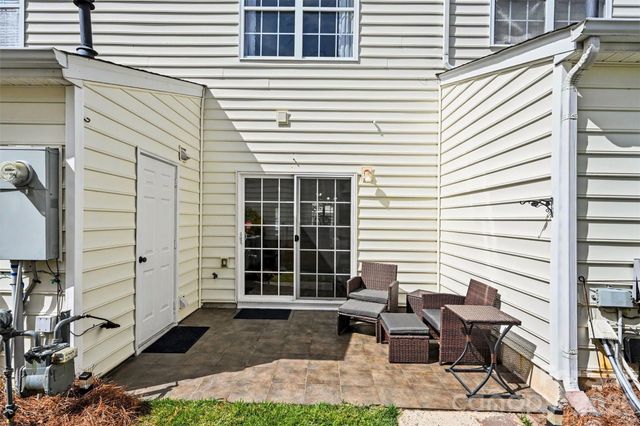 1033 Woodglen Lane, Matthews, NC 28104