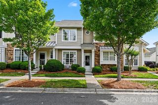 1033 Woodglen Lane, Matthews, NC 28104