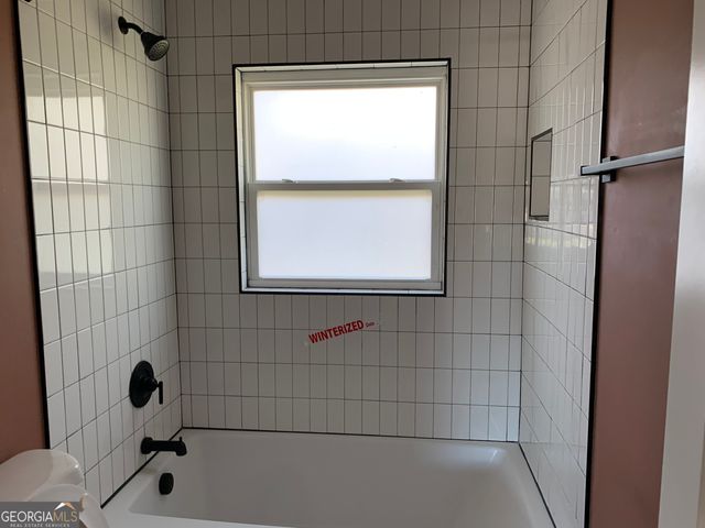 5085 Lake Drive, Forest Park, GA 30297