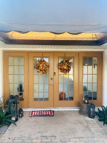 3290 SW Island Way, Palm City, FL 34990