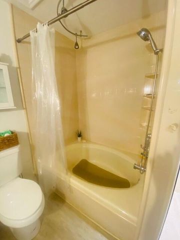 3290 SW Island Way, Palm City, FL 34990