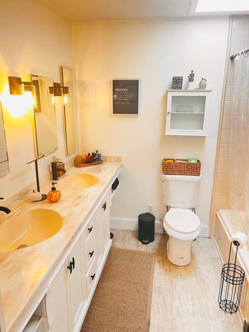 3290 SW Island Way, Palm City, FL 34990