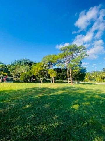 3290 SW Island Way, Palm City, FL 34990