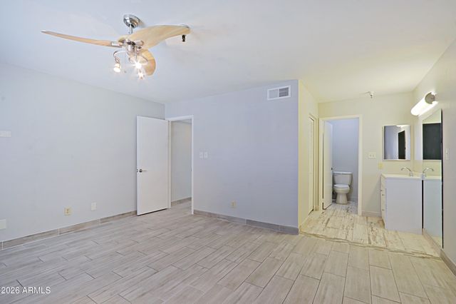 2615 N HAYDEN Road 103, Scottsdale, AZ 85257