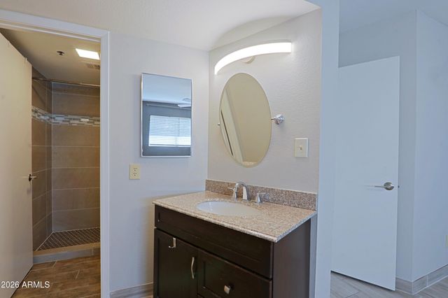 2615 N HAYDEN Road 103, Scottsdale, AZ 85257