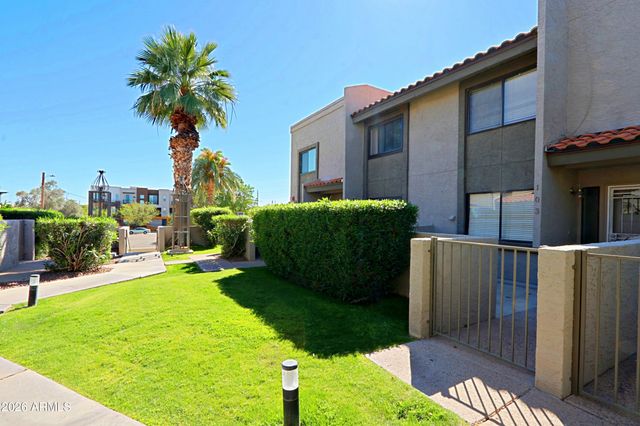 2615 N HAYDEN Road 103, Scottsdale, AZ 85257