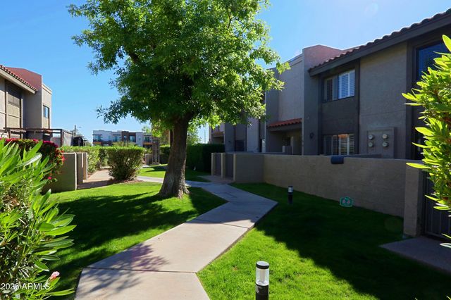 2615 N HAYDEN Road 103, Scottsdale, AZ 85257