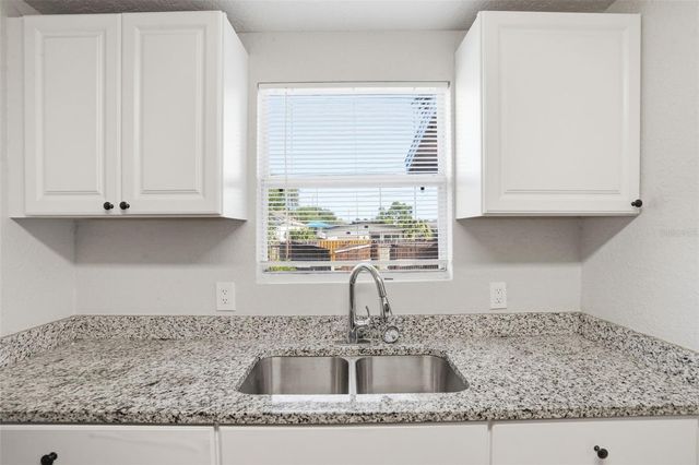 2717 13TH AVENUE S, St Petersburg, FL 33712