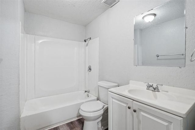 2717 13TH AVENUE S, St Petersburg, FL 33712