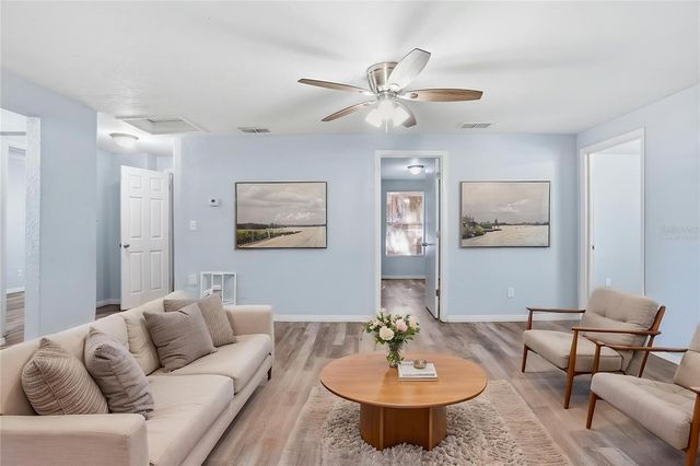 2717 13TH AVENUE S, St Petersburg, FL 33712