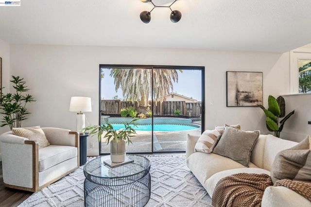 2875 Norcrest Dr, San Jose, CA 95148