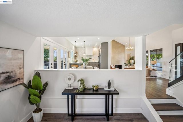 2875 Norcrest Dr, San Jose, CA 95148