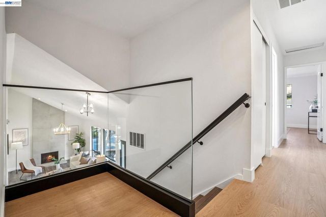 2875 Norcrest Dr, San Jose, CA 95148