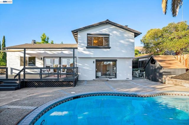 2875 Norcrest Dr, San Jose, CA 95148