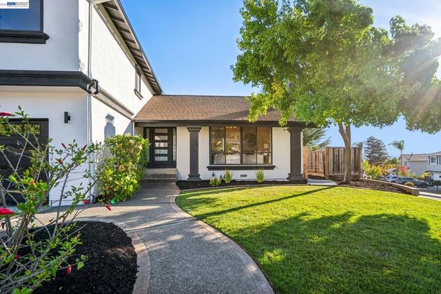 2875 Norcrest Dr, San Jose, CA 95148