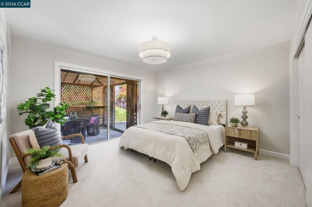 2465 Wright Ave, Pinole, CA 94564