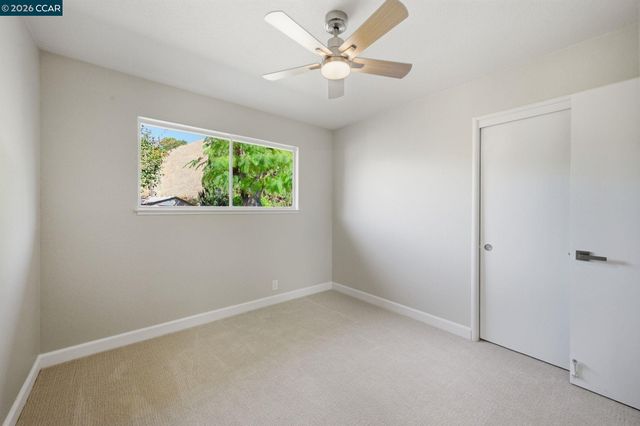 2465 Wright Ave, Pinole, CA 94564