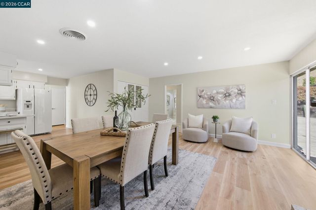 2465 Wright Ave, Pinole, CA 94564