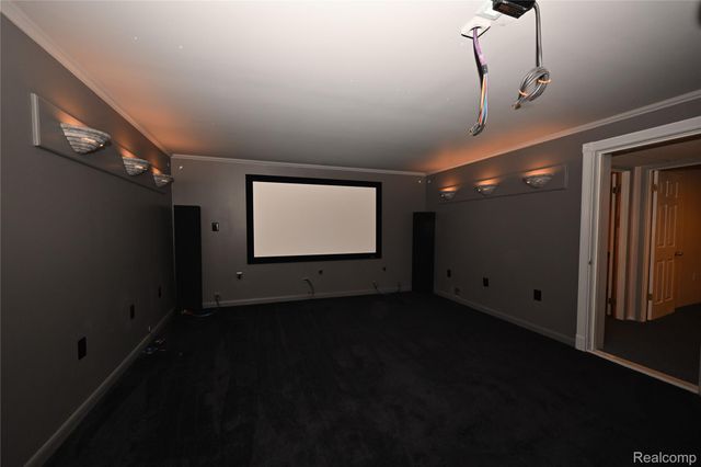 7274 Westchester Road 8, West Bloomfield Charter Township, MI 48322