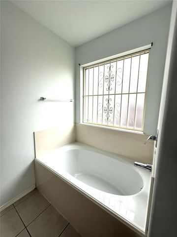 13830 Fort Nelson Drive, Houston, TX 77083