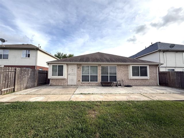 13830 Fort Nelson Drive, Houston, TX 77083