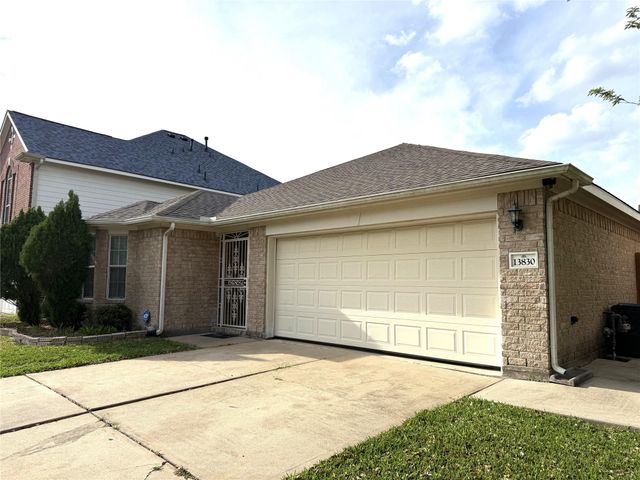 13830 Fort Nelson Drive, Houston, TX 77083