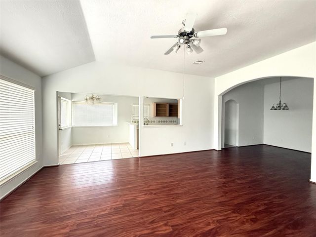 13830 Fort Nelson Drive, Houston, TX 77083