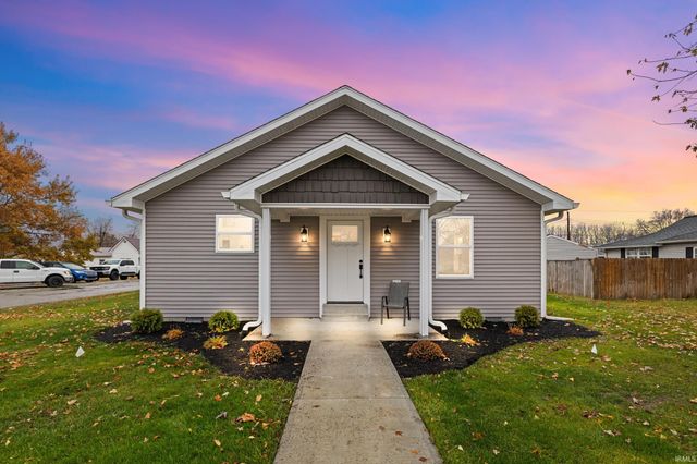 1002 N Harrison Street, Alexandria, IN 46001