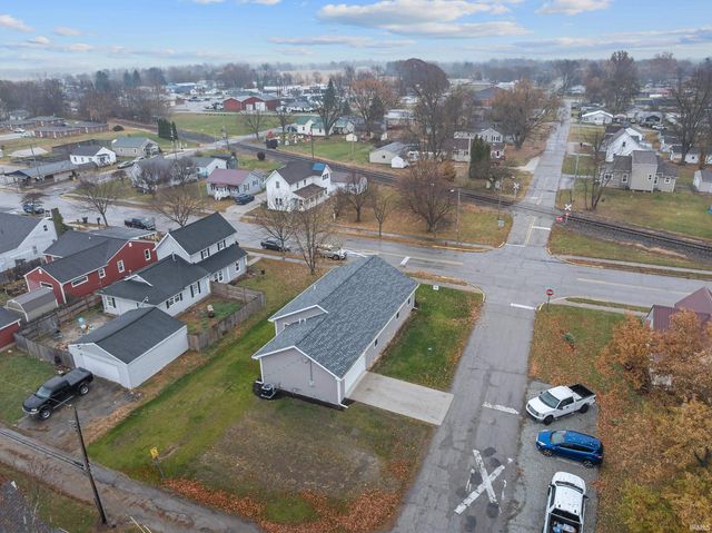 1002 N Harrison Street, Alexandria, IN 46001