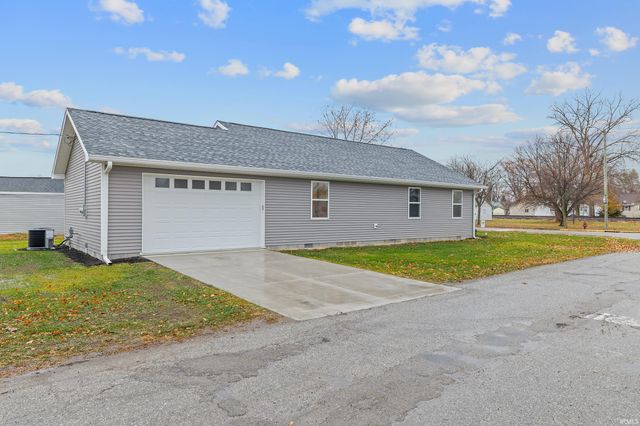 1002 N Harrison Street, Alexandria, IN 46001