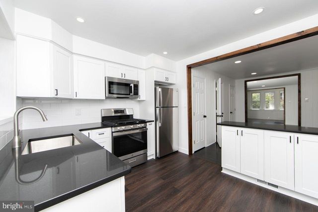 616 JAMESTOWN ST, Philadelphia, PA 19128