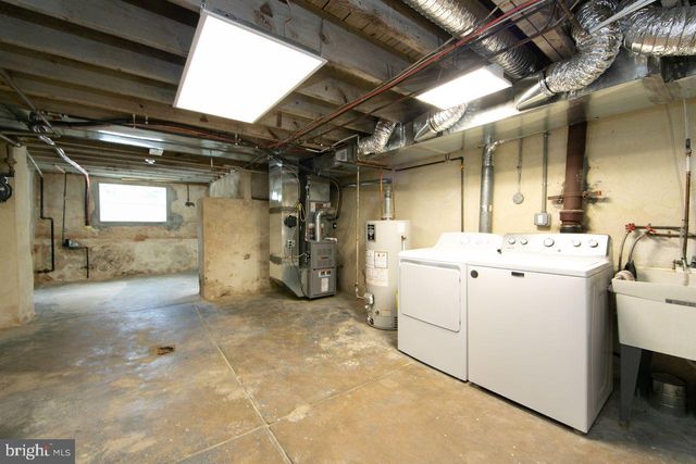 616 JAMESTOWN ST, Philadelphia, PA 19128