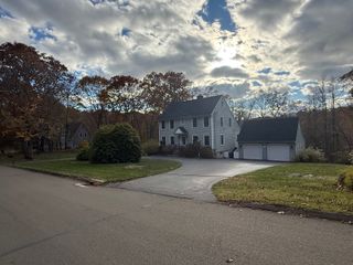 113 Flat Rock Road, Branford, CT 06405