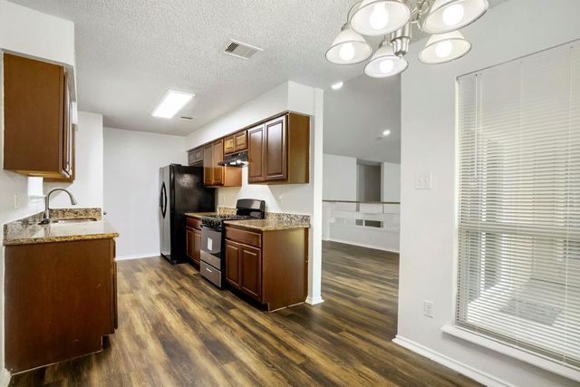 7218 Camino Verde Drive, Houston, TX 77083