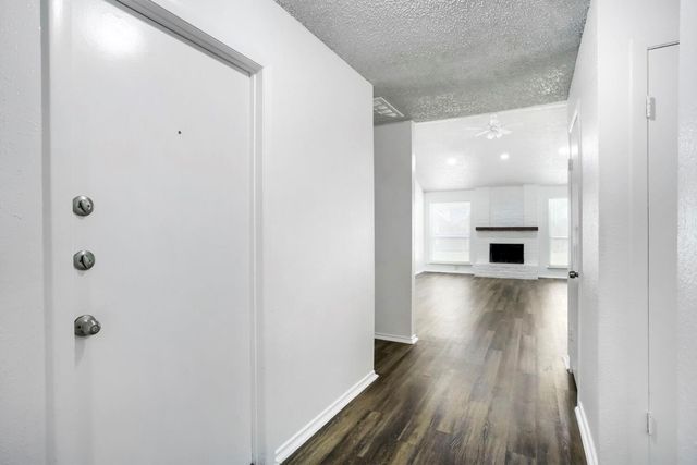 7218 Camino Verde Drive, Houston, TX 77083