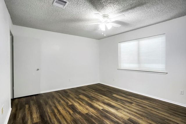 7218 Camino Verde Drive, Houston, TX 77083