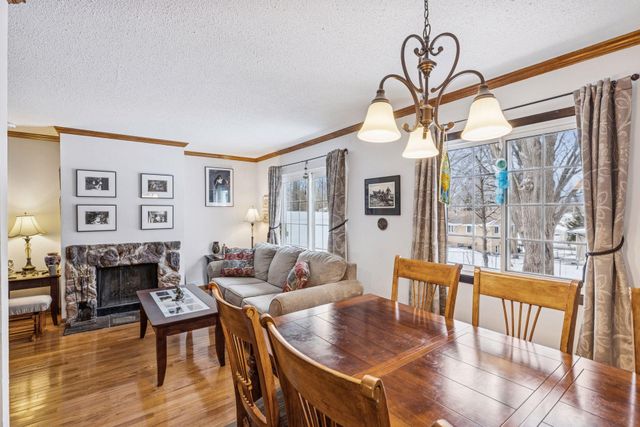 3275 Hill Ridge Drive 29, Eagan, MN 55121