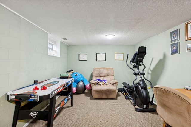 3275 Hill Ridge Drive 29, Eagan, MN 55121