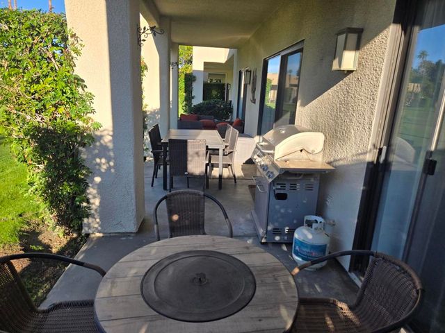 28923 Isleta Court, Cathedral City, CA 92234