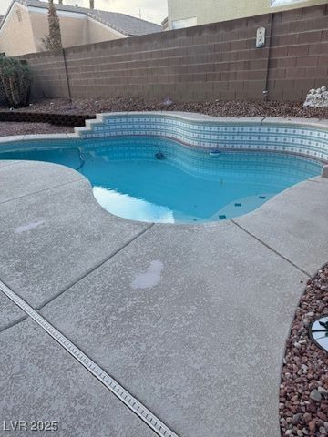 8109 Chevoit Court, Las Vegas, NV 89129