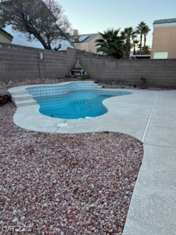 8109 Chevoit Court, Las Vegas, NV 89129