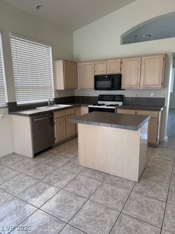 8109 Chevoit Court, Las Vegas, NV 89129