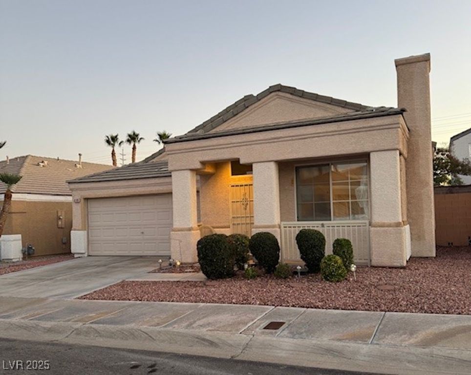 8109 Chevoit Court, Las Vegas, NV 89129