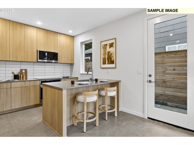 4481 Ne 41st Ave, Portland, OR 97211