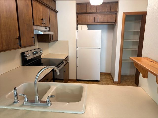 12421 Lowden LN A, Manchaca, TX 78652