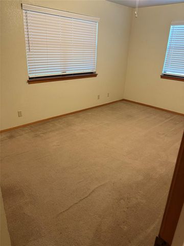 12421 Lowden LN A, Manchaca, TX 78652