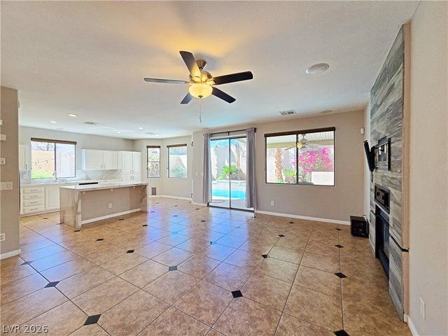 6901 Trace Hollow Street, Las Vegas, NV 89149