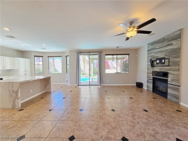 6901 Trace Hollow Street, Las Vegas, NV 89149