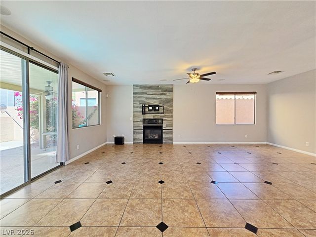 6901 Trace Hollow Street, Las Vegas, NV 89149